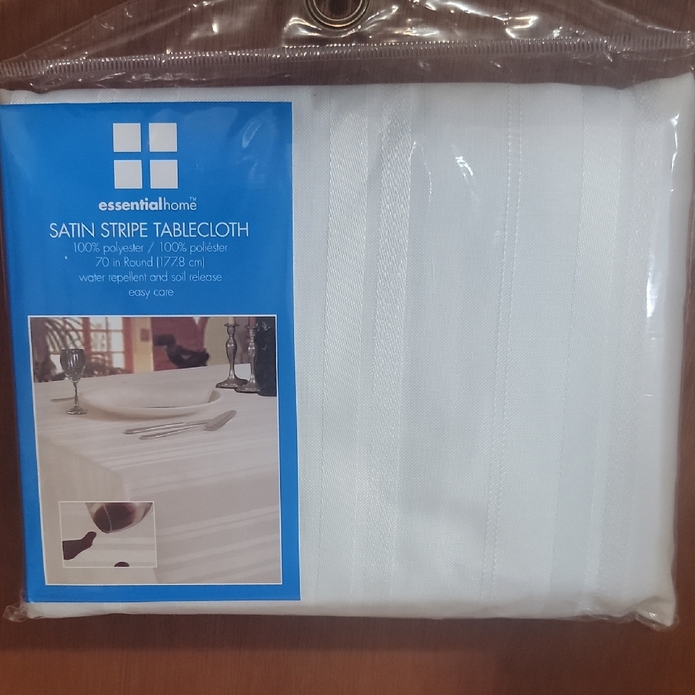 Essential Home White Satin Stripe Tablecloth 70" Round